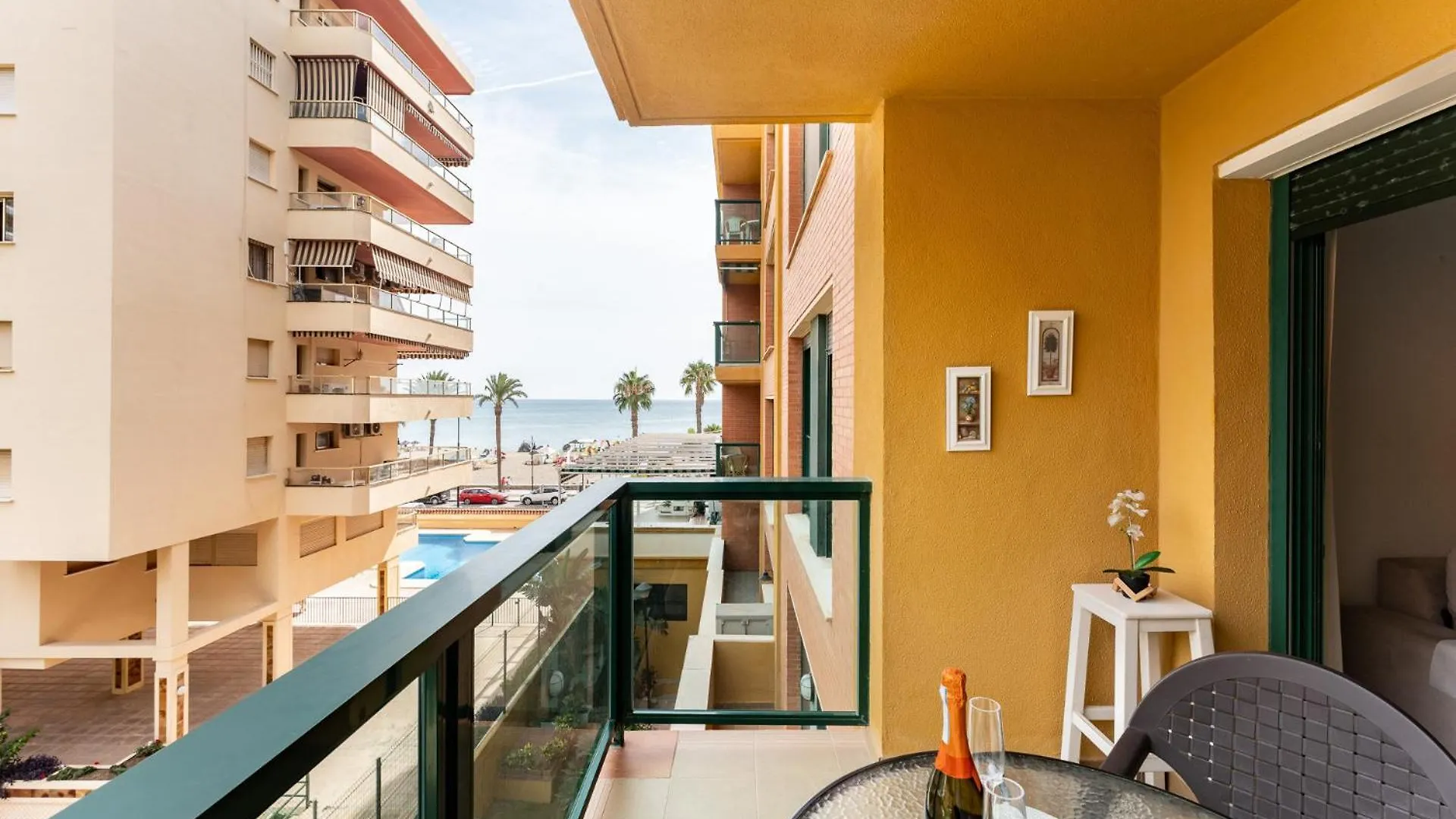 Malagasuite Sol & Mar Torremolinos Apartment